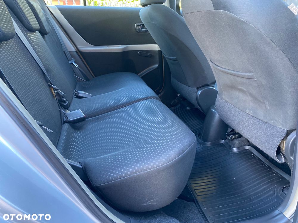 Toyota Yaris 1.33 Sol - 13
