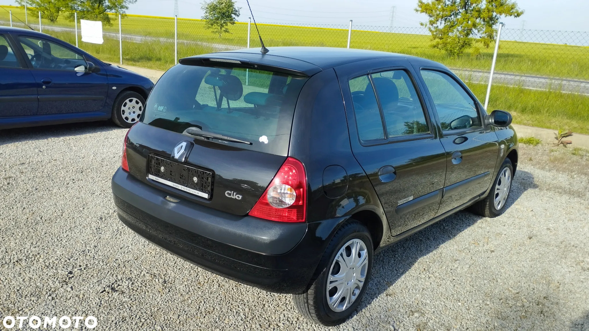 Renault Clio 1.2 16V 75 Collection - 8