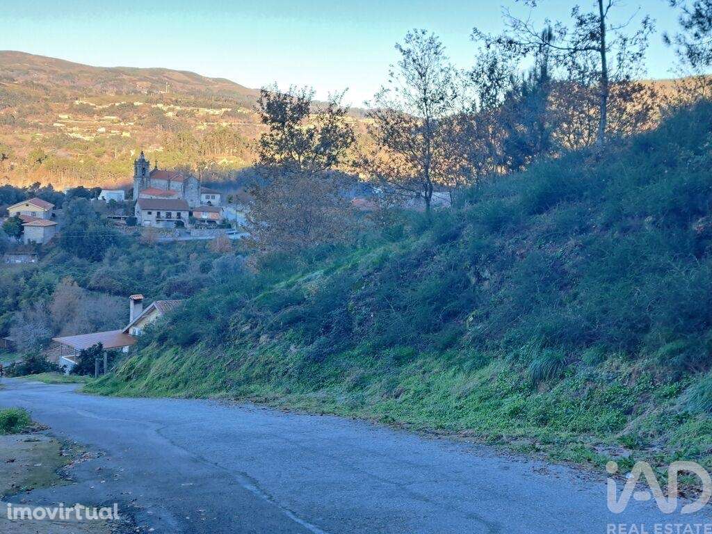 Terreno em Sande, Vilarinho, Barros e Gomide de 6101,00 m2 - Grande imagem: 3/9
