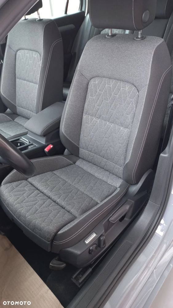 Volkswagen Passat Variant 1.5 TSI EVO Business DSG - 27