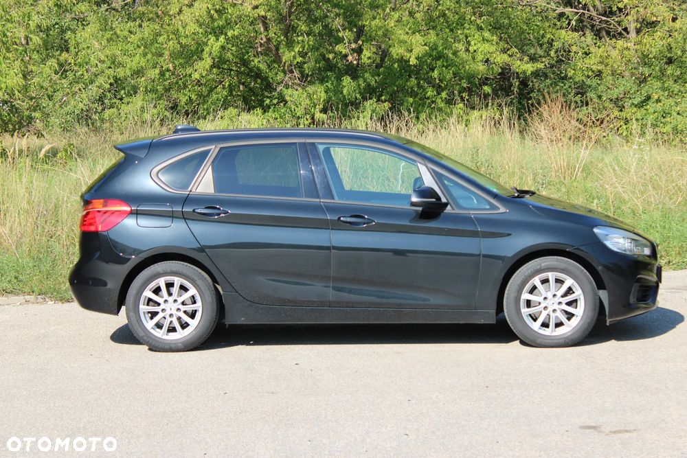 BMW Seria 2 218i Advantage - 9