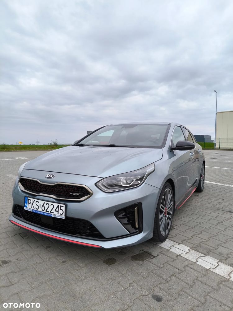 Kia ProCeed - 2