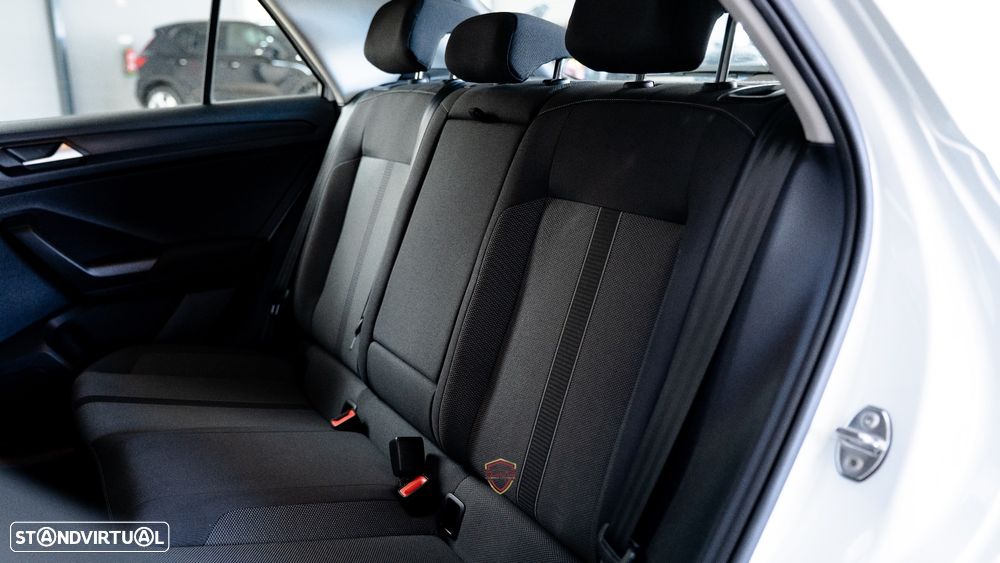 VW T-Roc 1.0 TSI Life - 35