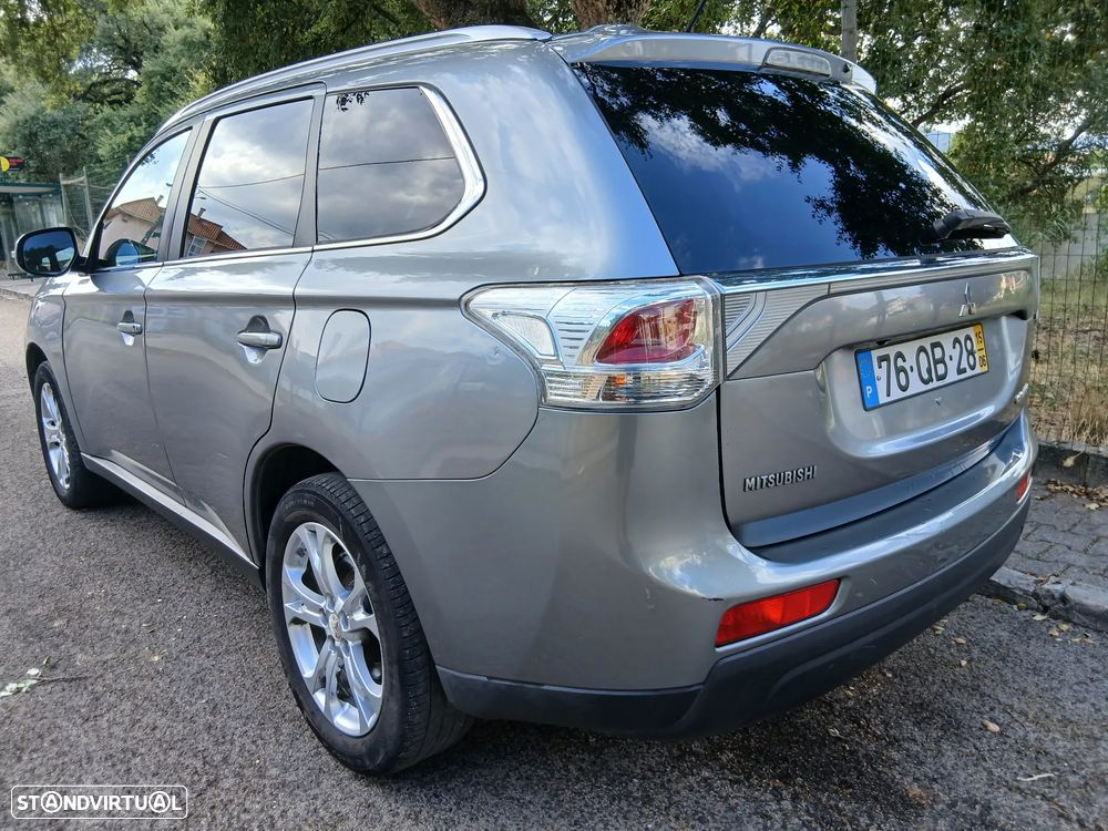 Mitsubishi Outlander 2.2 DI-D Instyle Navi - 5