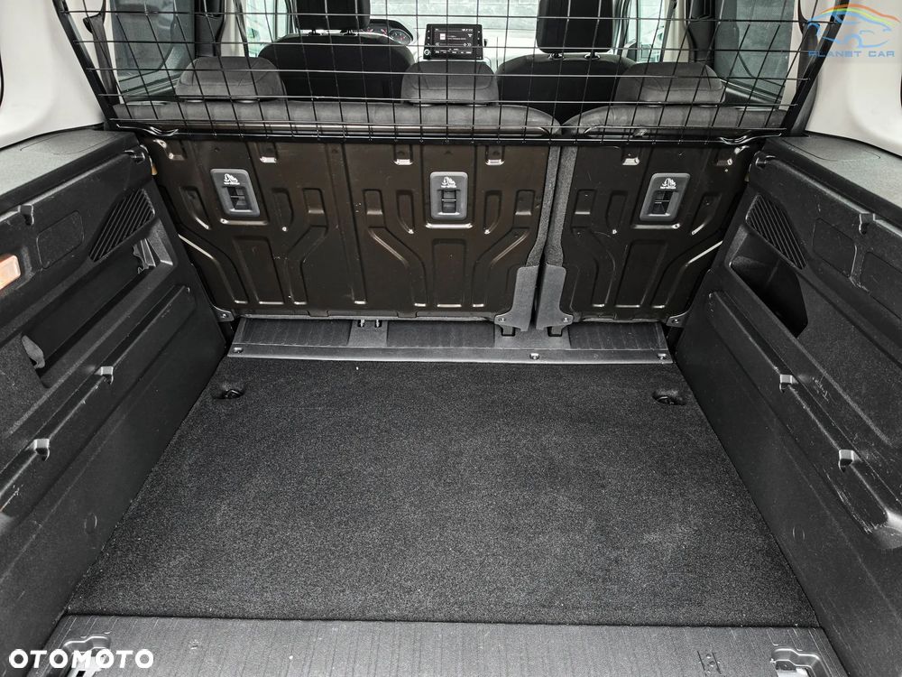 Peugeot Rifter Long 1.5 BlueHDI GT S&S - 14