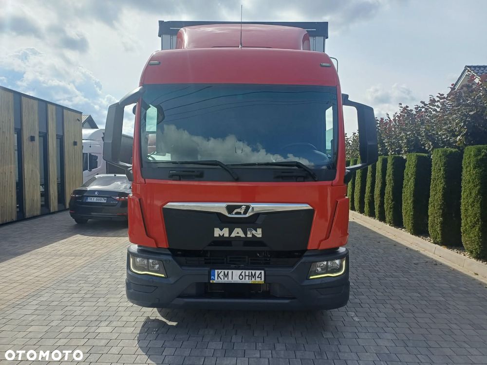 MAN TGL 12.250 KABINA LX DWA LÓŻKA + 23 PALETY - 13