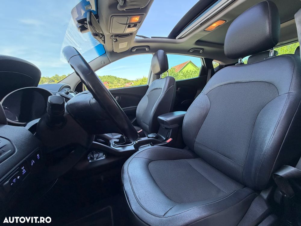 Hyundai ix35 2.0 CRDI High 4WD GLS Premium - 16