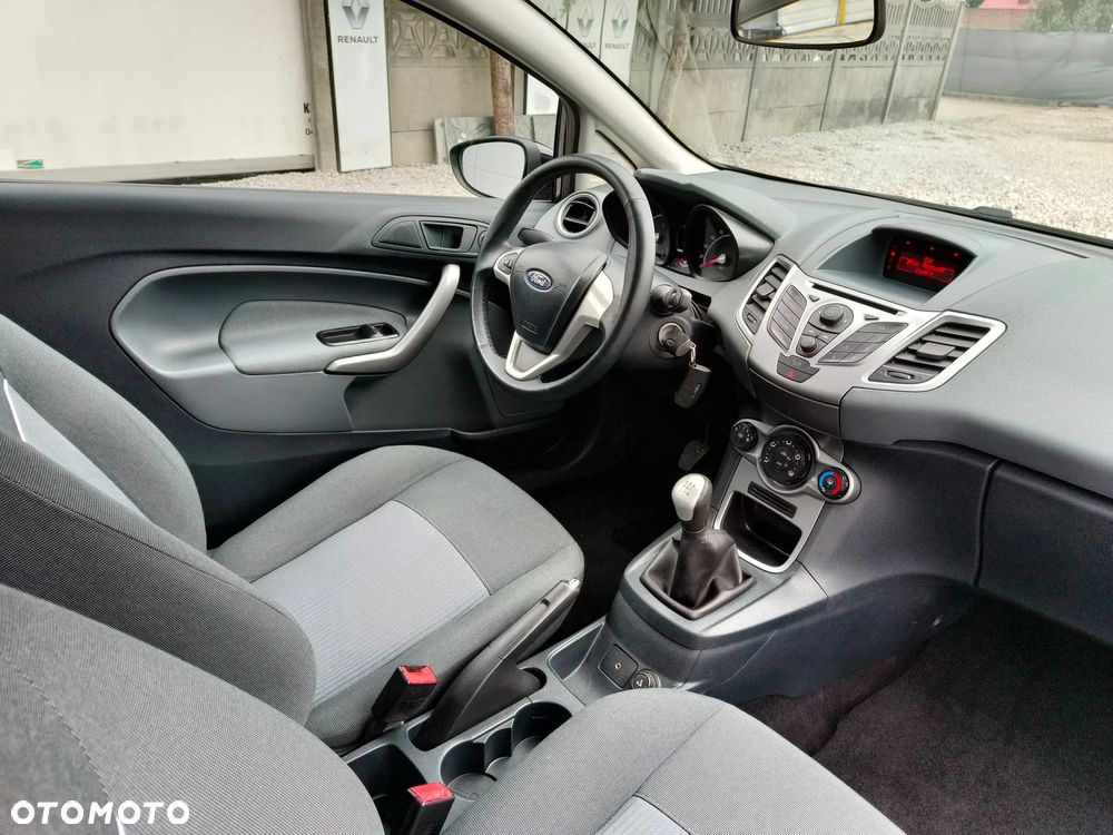Ford Fiesta 1.25 Platinium X - 8