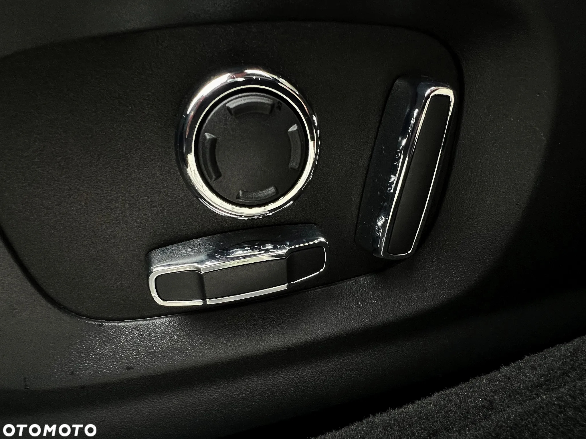 Jaguar XJ 3.0 D V6 Premium Luxury - 24