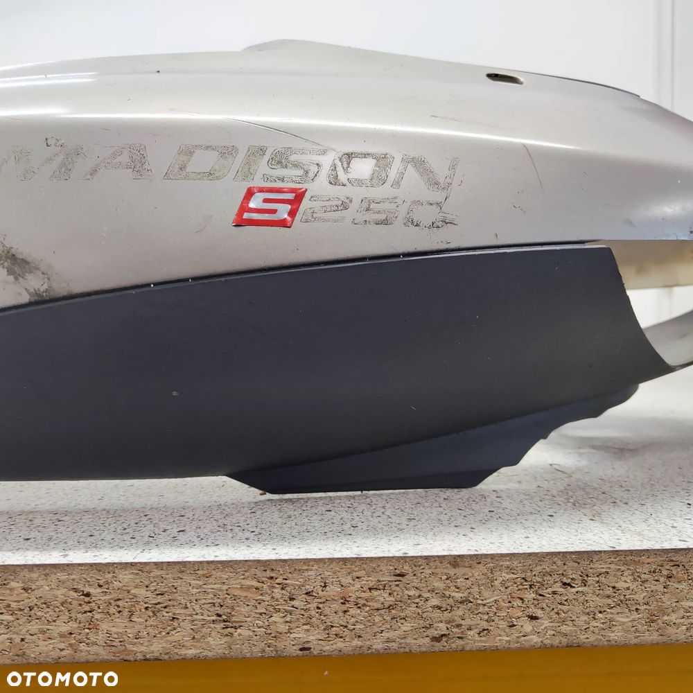 Owiewka, osłona tył, ogon, zadupek Malaguti Madison 250 - 6