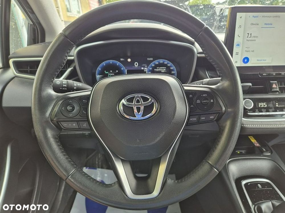 Toyota Corolla - 18