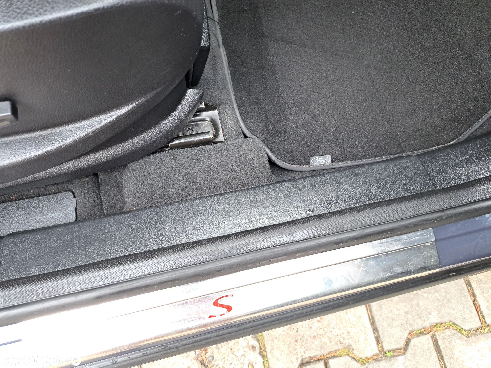 Ford S-Max - 20