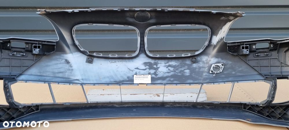 BMW 5 F10 F11 2009- Zderzak przód oryginał MC058 - 8