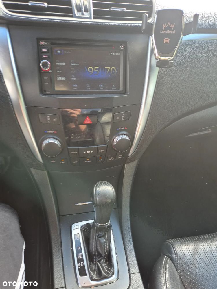 Suzuki Kizashi - 13