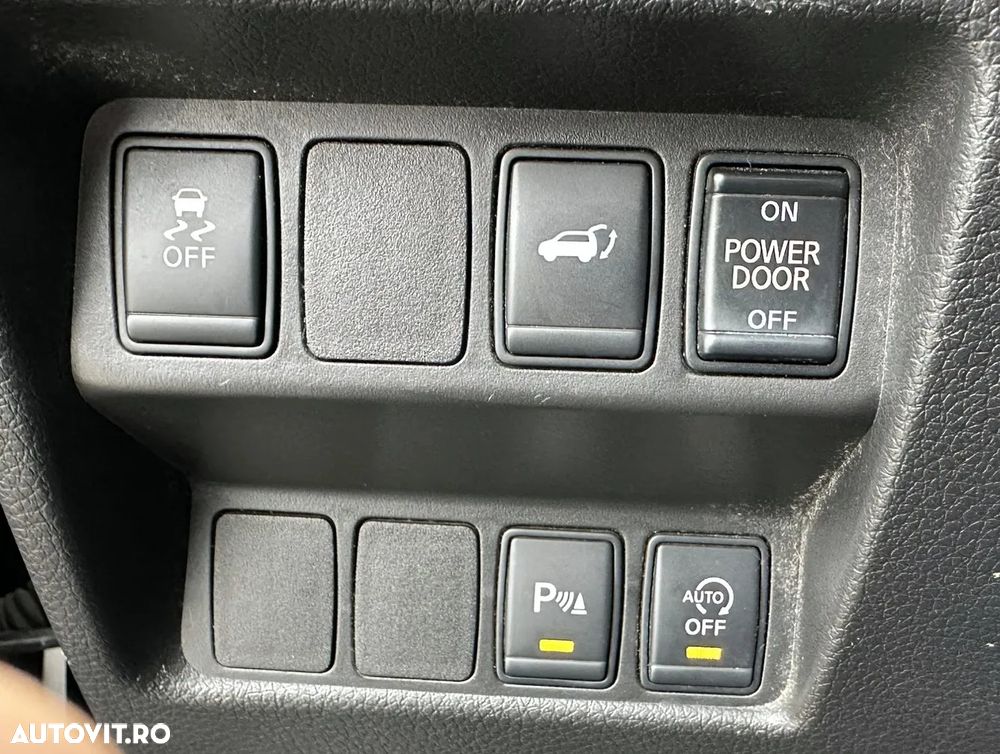 Nissan X-Trail 1.6 dCi ALL-MODE 4x4i Tekna - 27