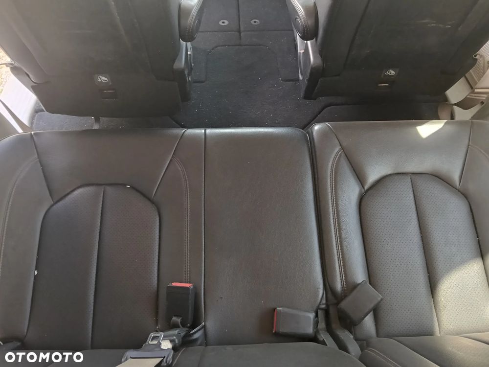 Chrysler Pacifica - 15