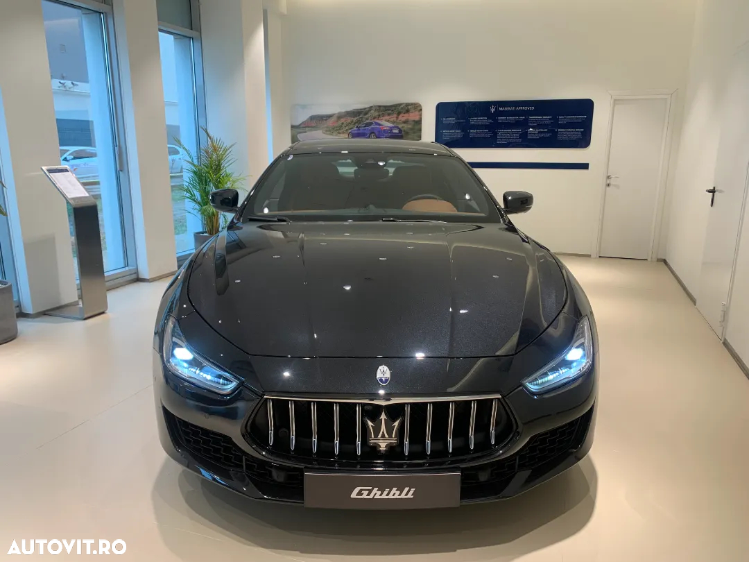 Maserati Ghibli Hybrid - 2