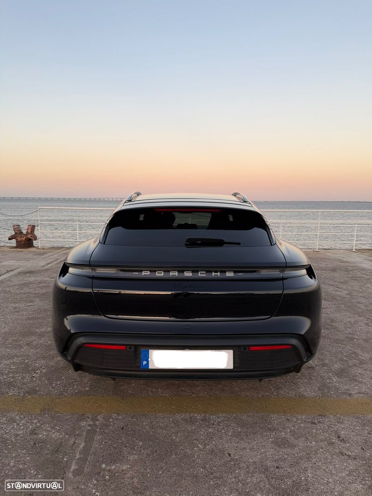 Porsche Taycan Sport Turismo Black Edition - 5