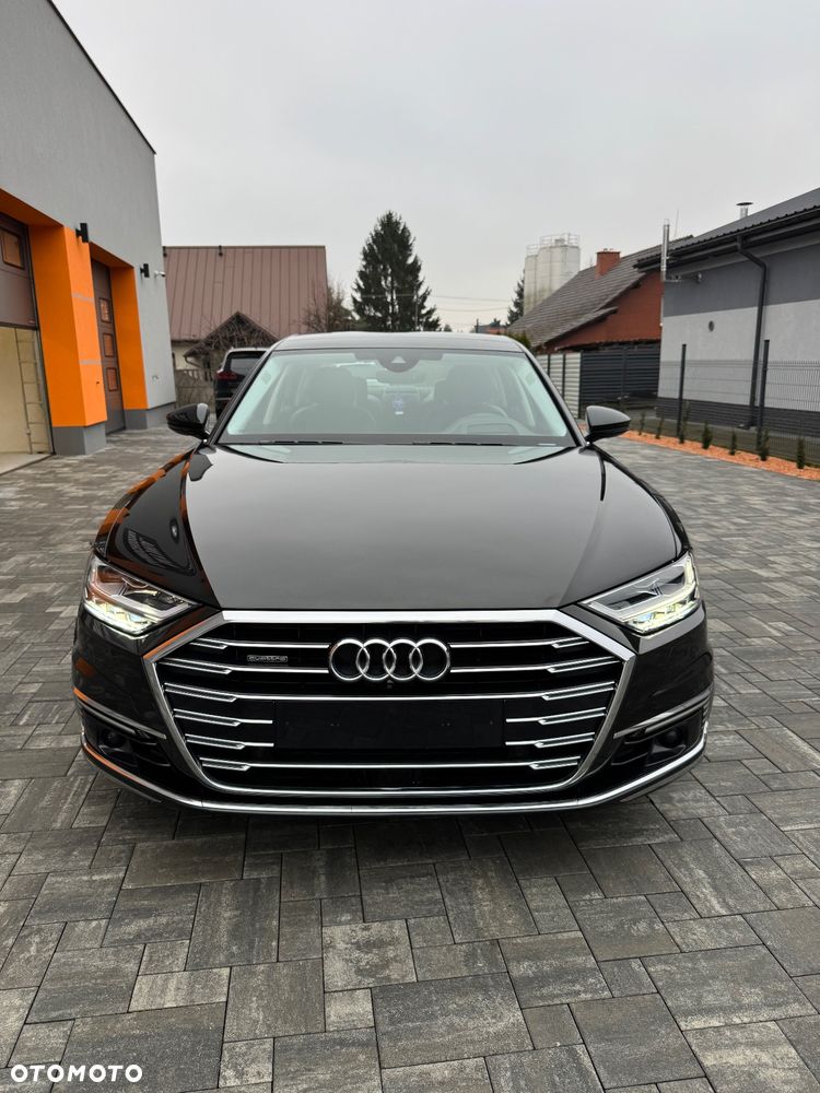 Audi A8 - 5