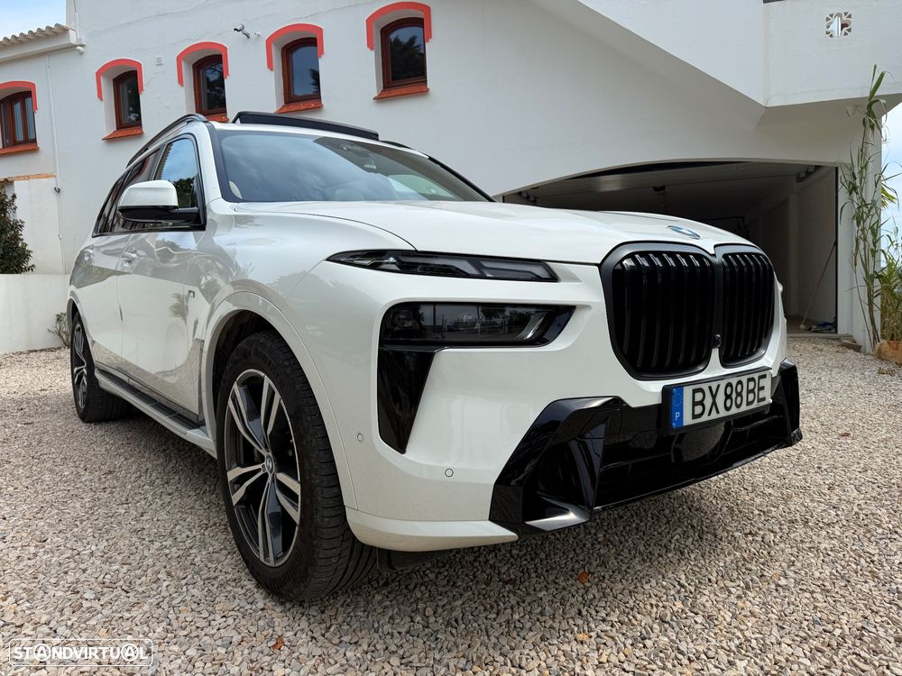BMW X7 40 i xDrive Pack M Desportivo - 3