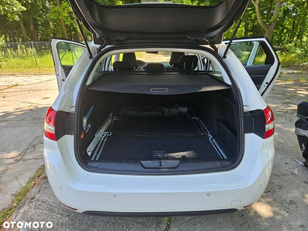 Peugeot 308 BlueHDi FAP 120 EAT6 Stop & Start Allure - 16