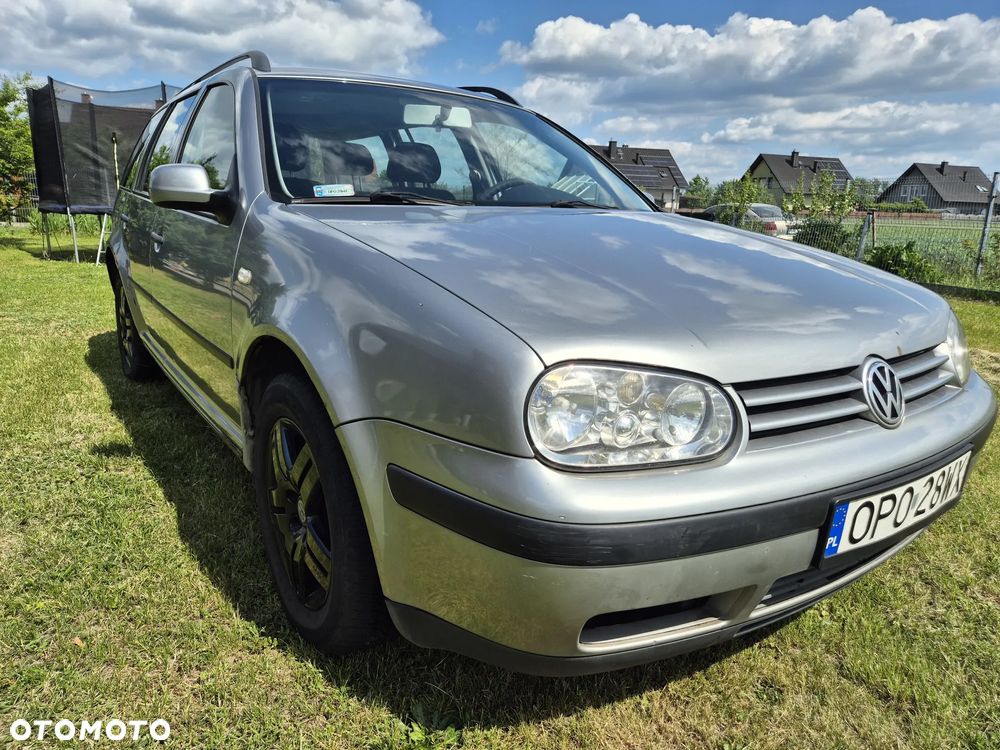 Volkswagen Golf - 21