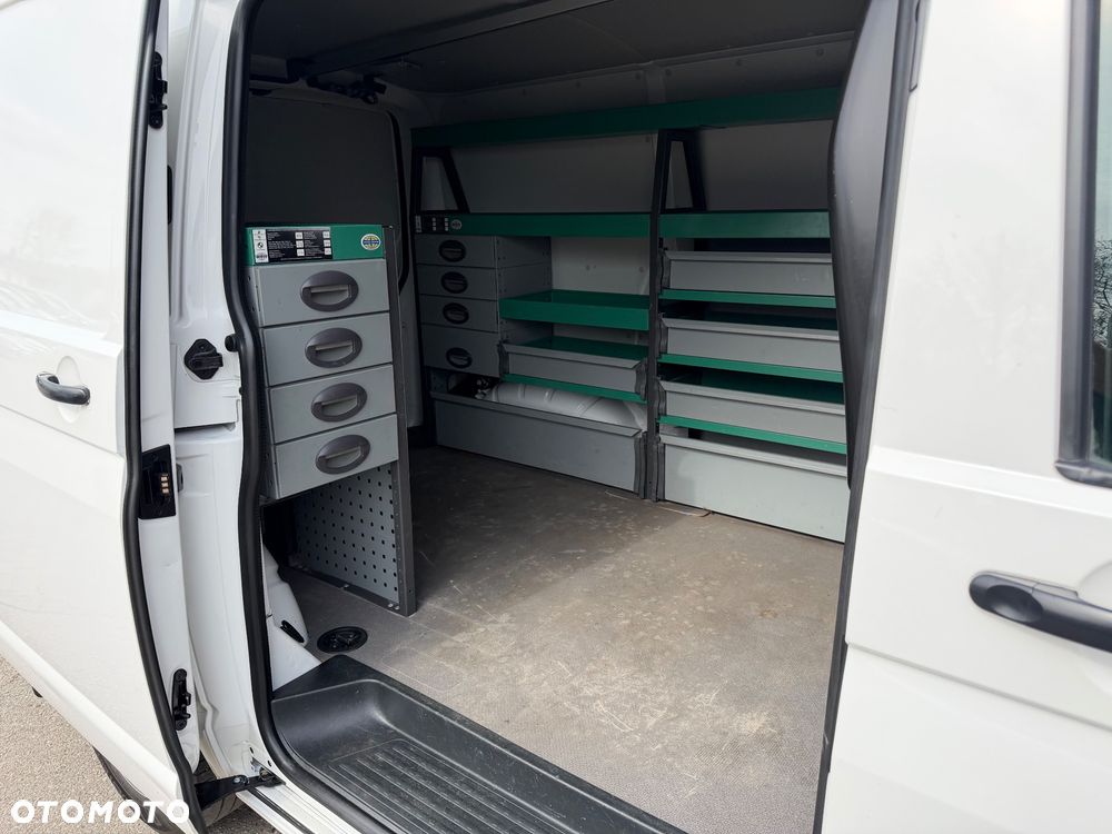 Volkswagen Transporter T6 - 30