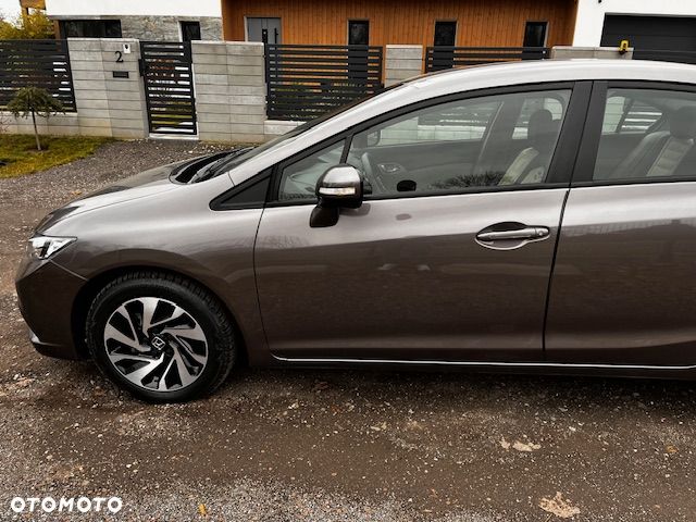 Honda Civic 1.8 i-VTEC Elegance - 17