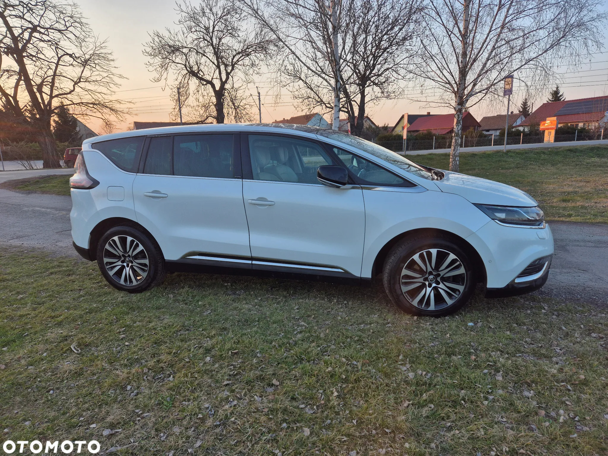 Renault Espace 1.6 dCi Energy Initiale Paris EDC - 6