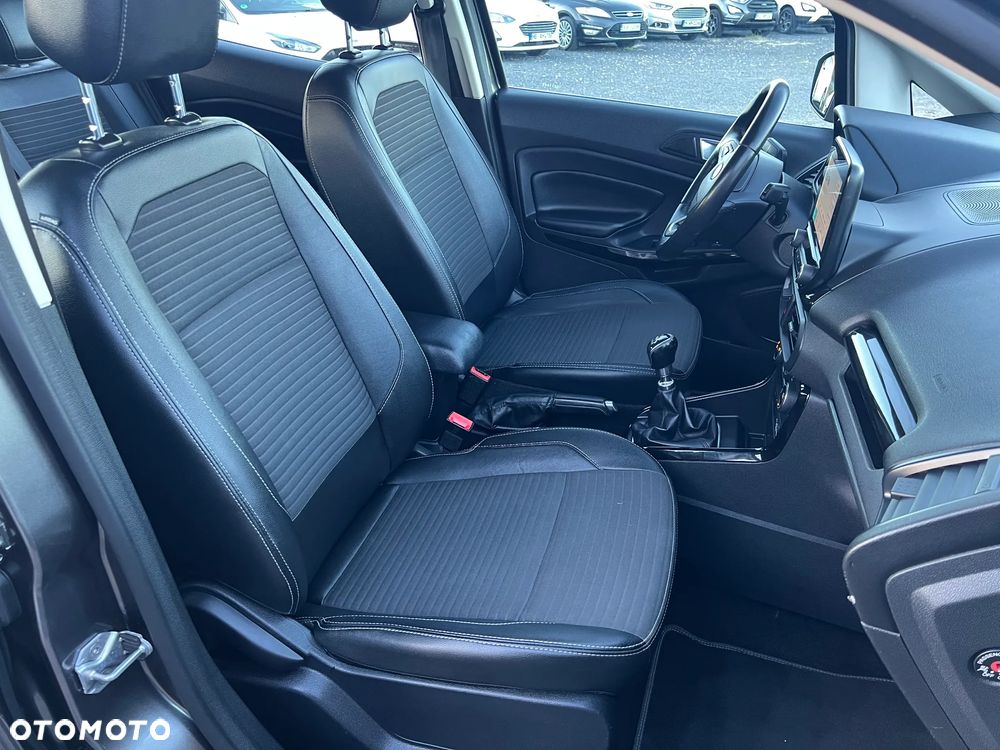 Ford EcoSport 1.0 EcoBoost TITANIUM X - 19