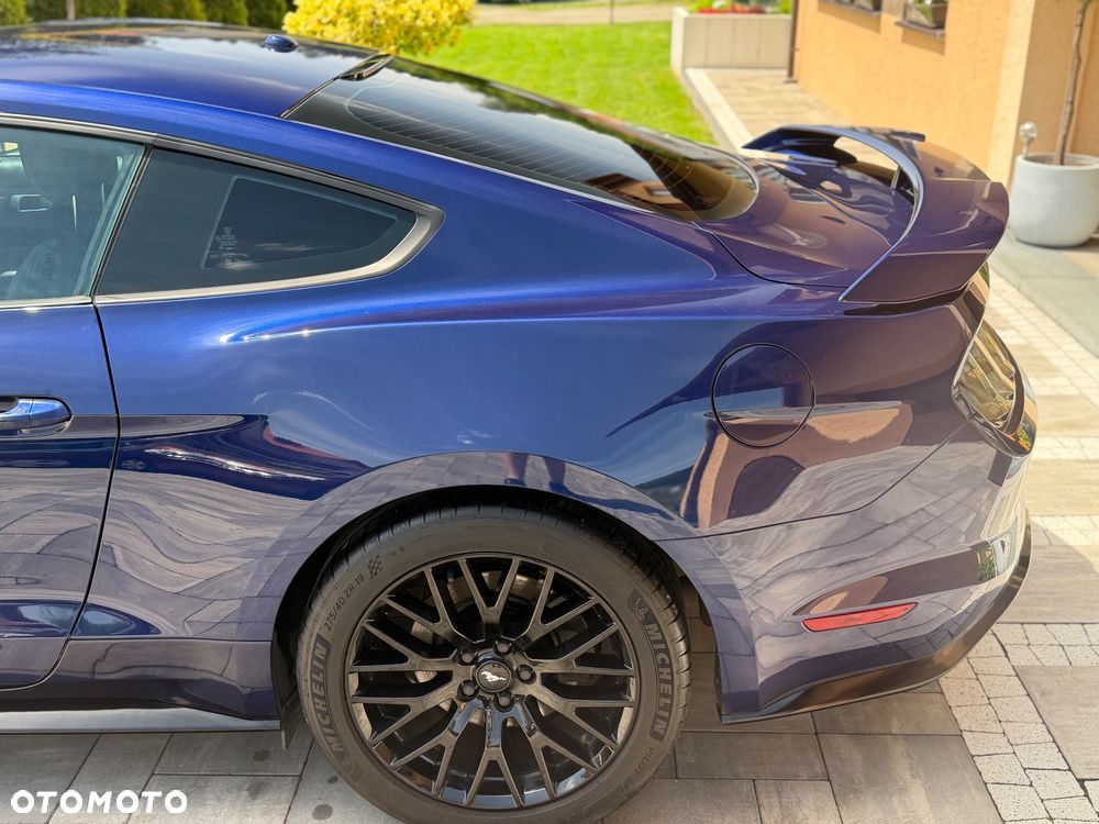 Ford Mustang 5.0 V8 GT - 26