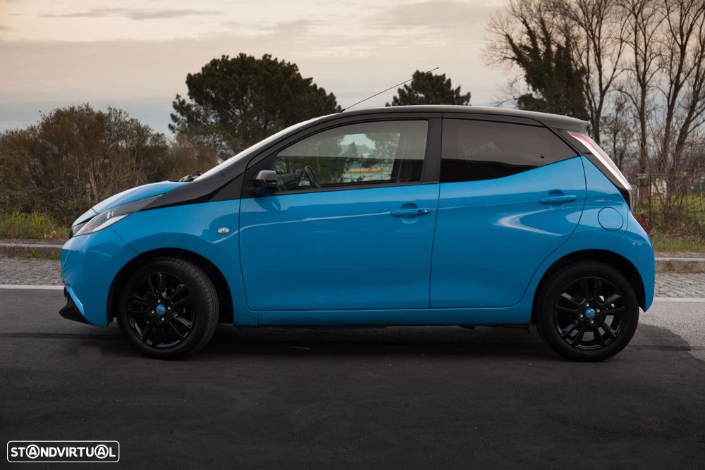 Toyota Aygo x-cite - 5