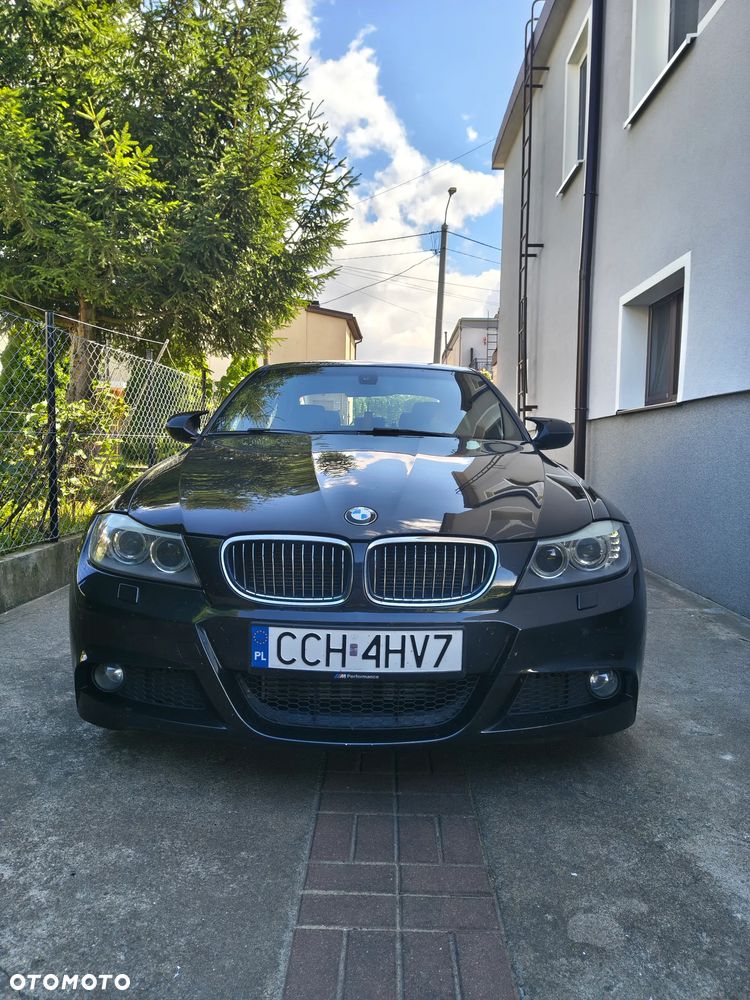 BMW Seria 3 318d DPF Edition Sport - 16