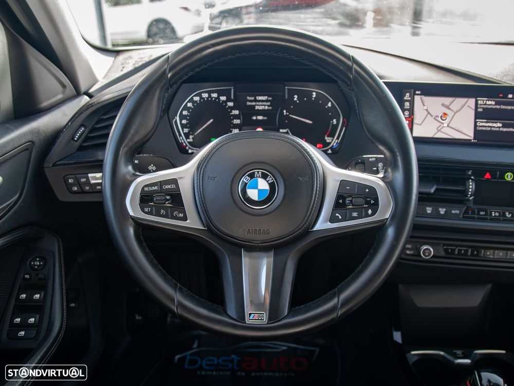 BMW 116 d Pack M Auto - 23