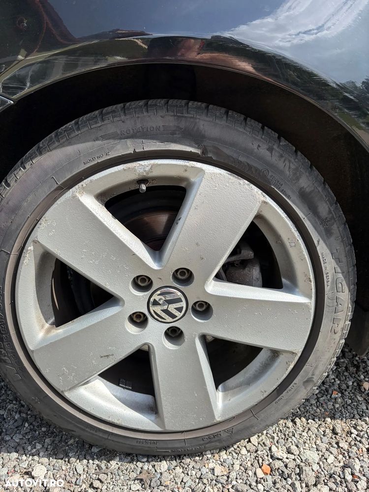 Volkswagen Passat - 20