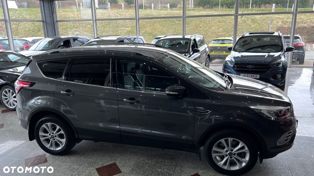 Ford Kuga - 18