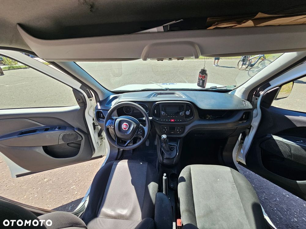 Fiat DOBLO - 17