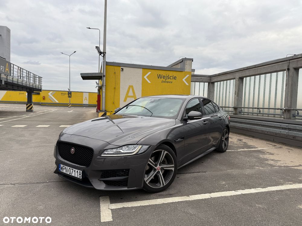 Jaguar XF 2.0 i4D R-Sport - 1