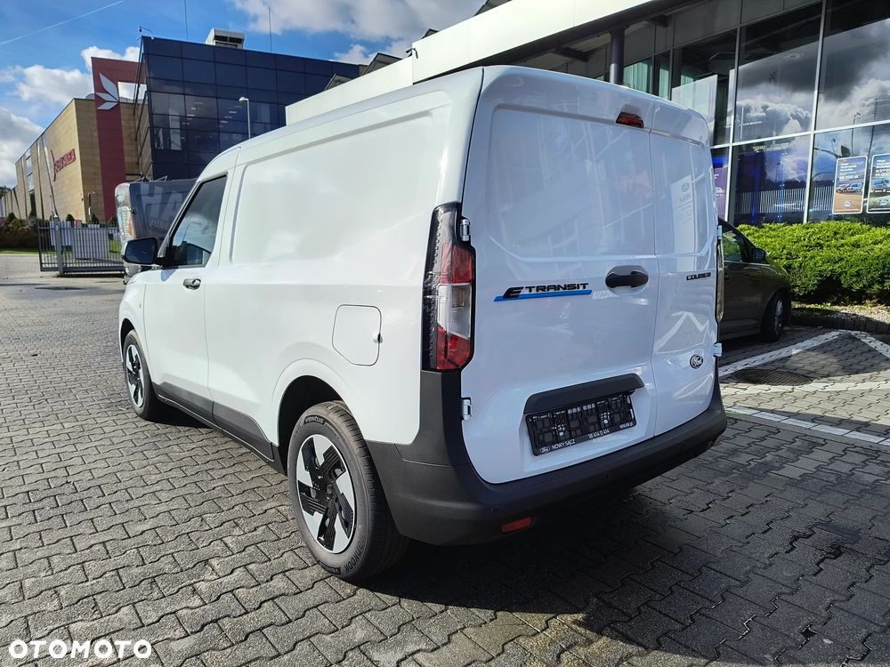 Ford Inny - 5