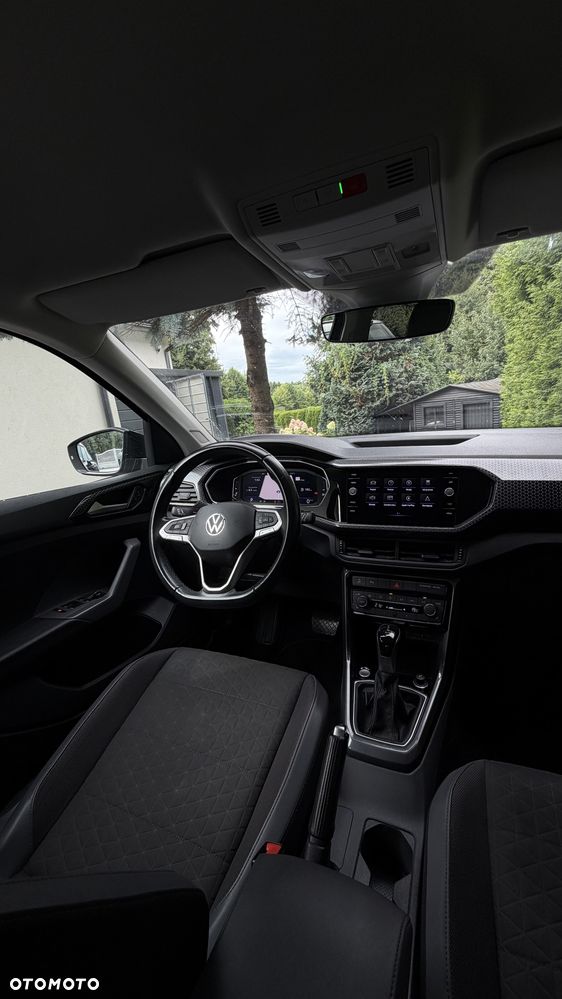 Volkswagen T-Cross 1.0 TSI Style DSG - 32