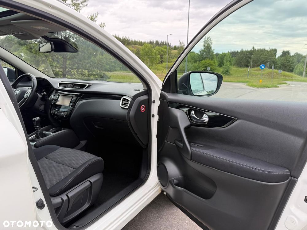 Nissan Qashqai - 14
