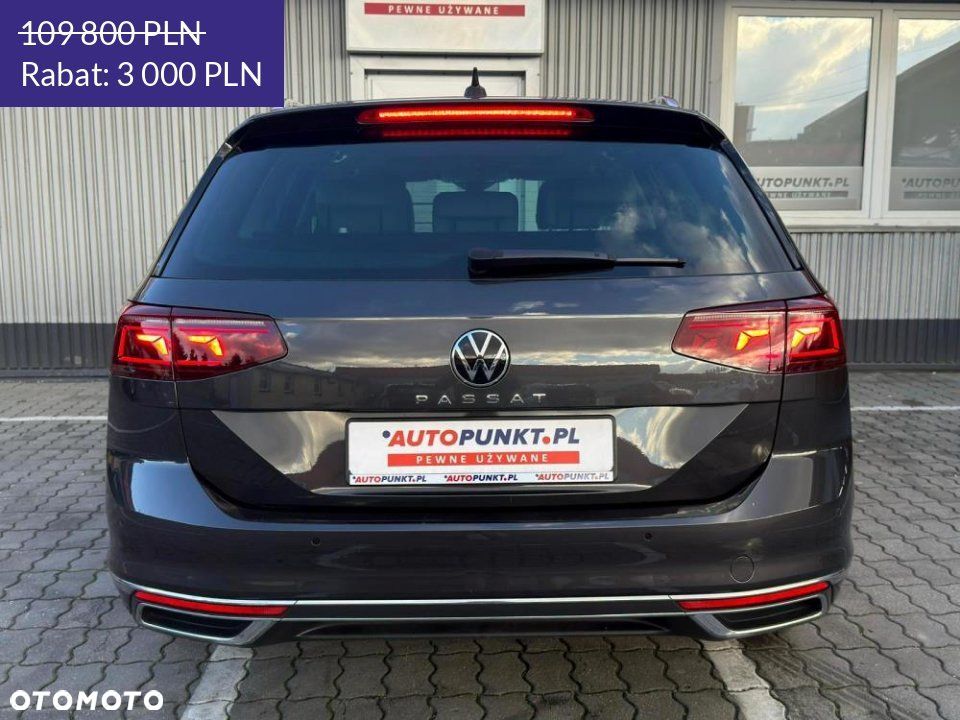 Volkswagen Passat - 4