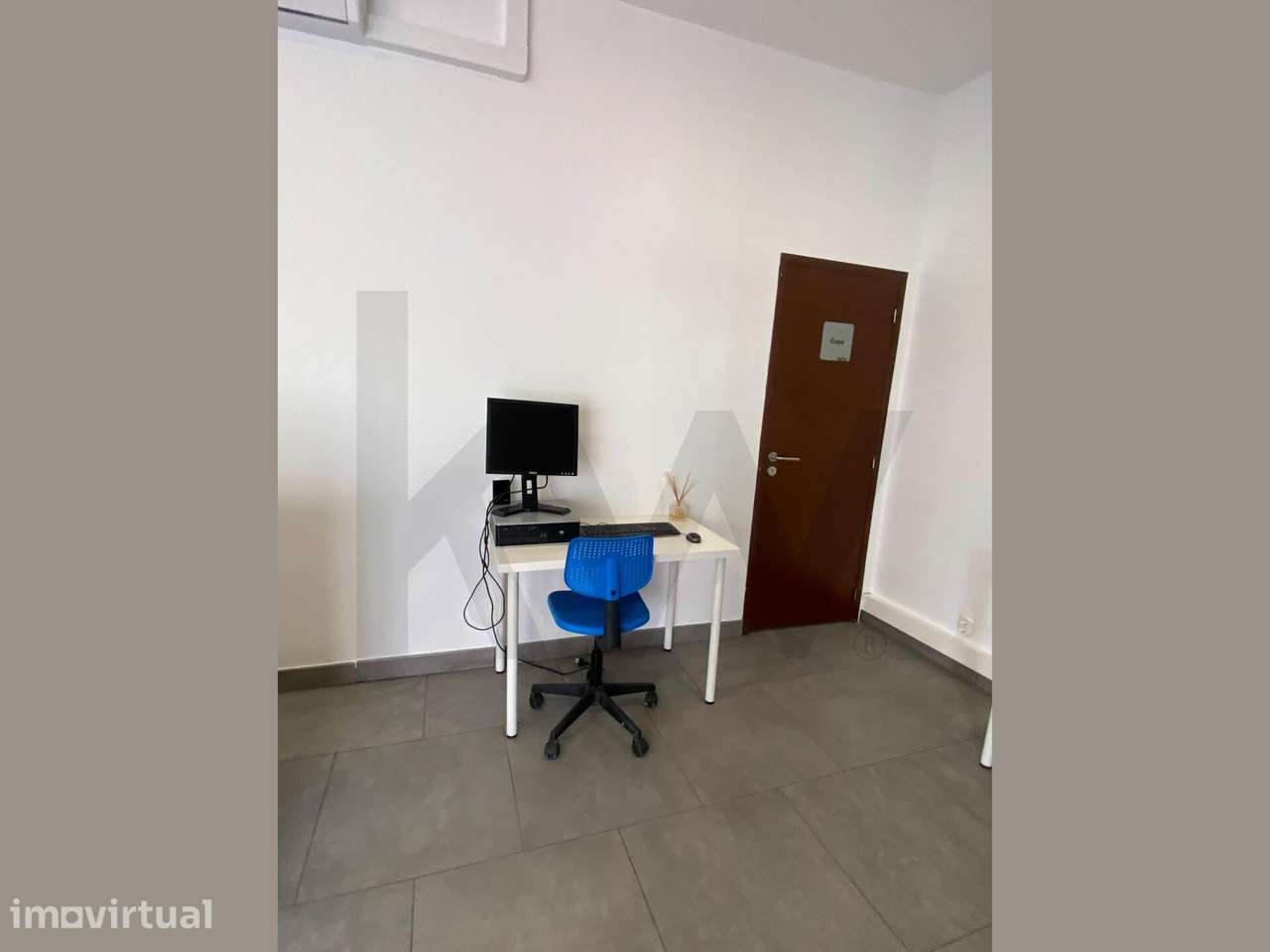 Espaço comercial, renovado, em Portimão - Grande imagem: 2/13