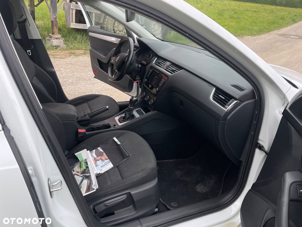 Skoda Octavia 1.6 TDI Green tec DSG Edition - 13