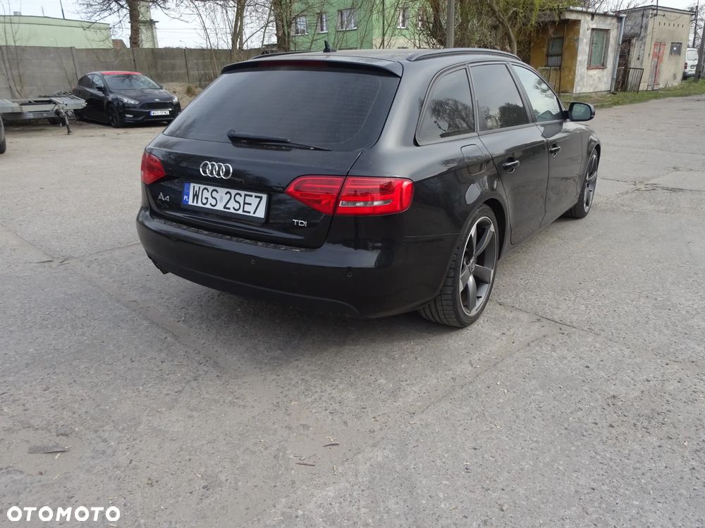 Audi A4 Avant - 4