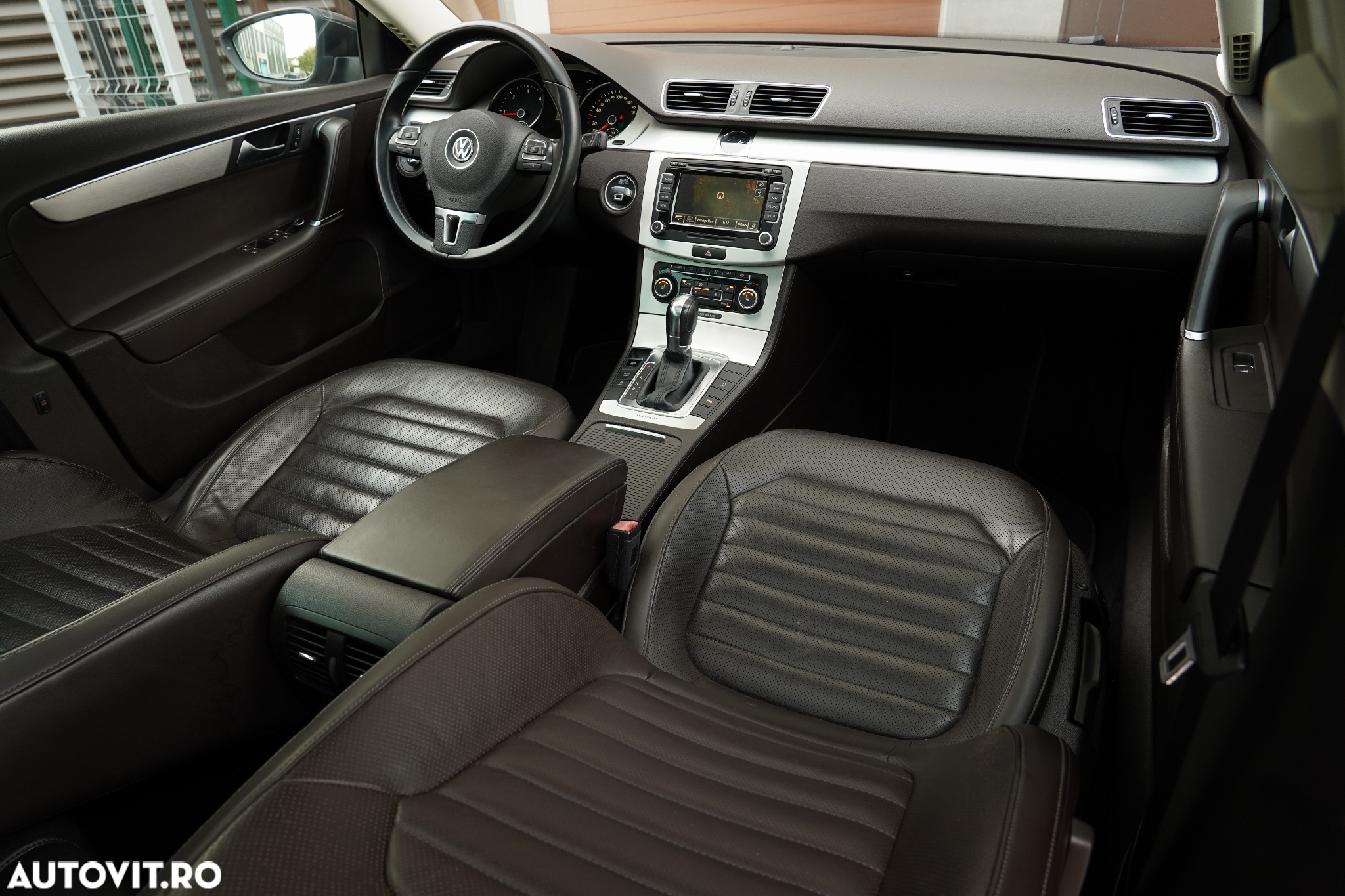 Volkswagen Passat Variant 2.0 TDI BlueMotion Technology Comfortline - 12