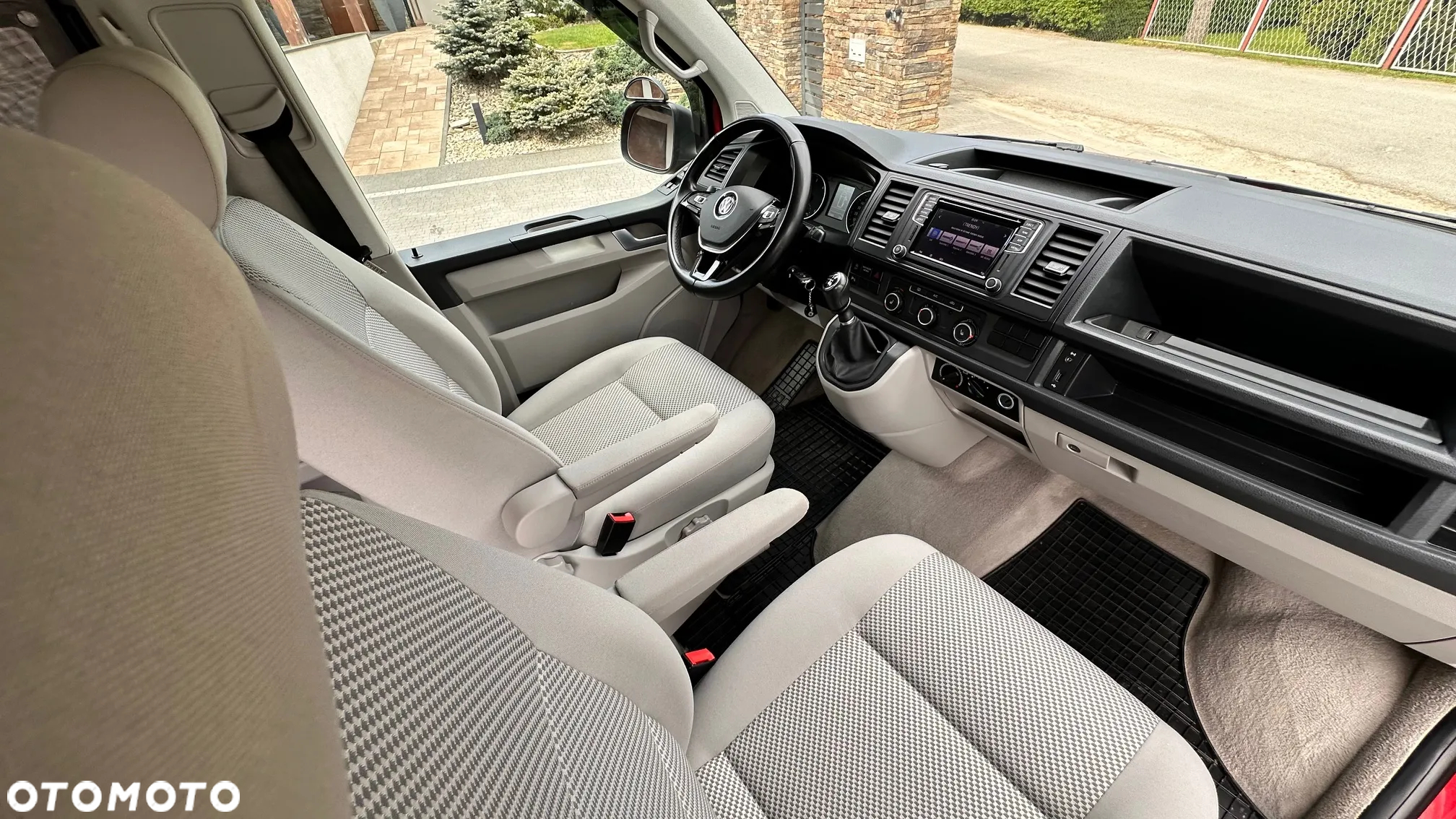 Volkswagen California - 14