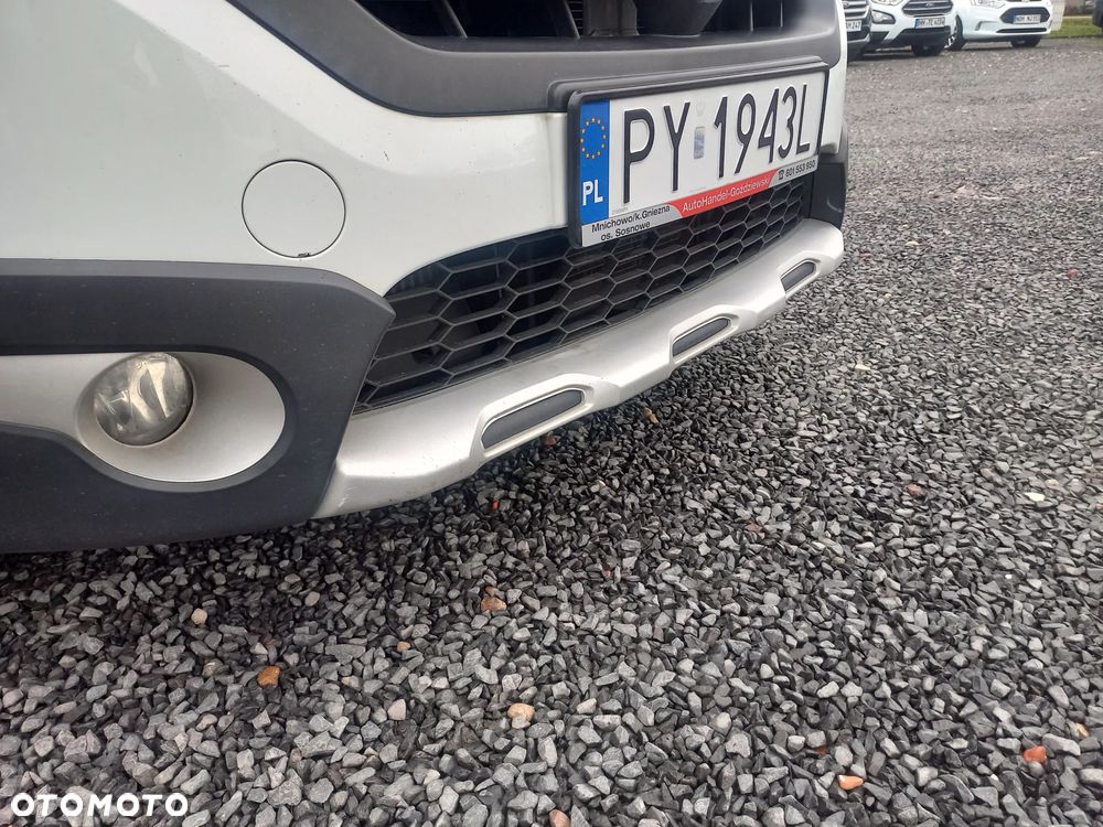 Dacia Dokker TCe 115 Stepway Celebration - 17