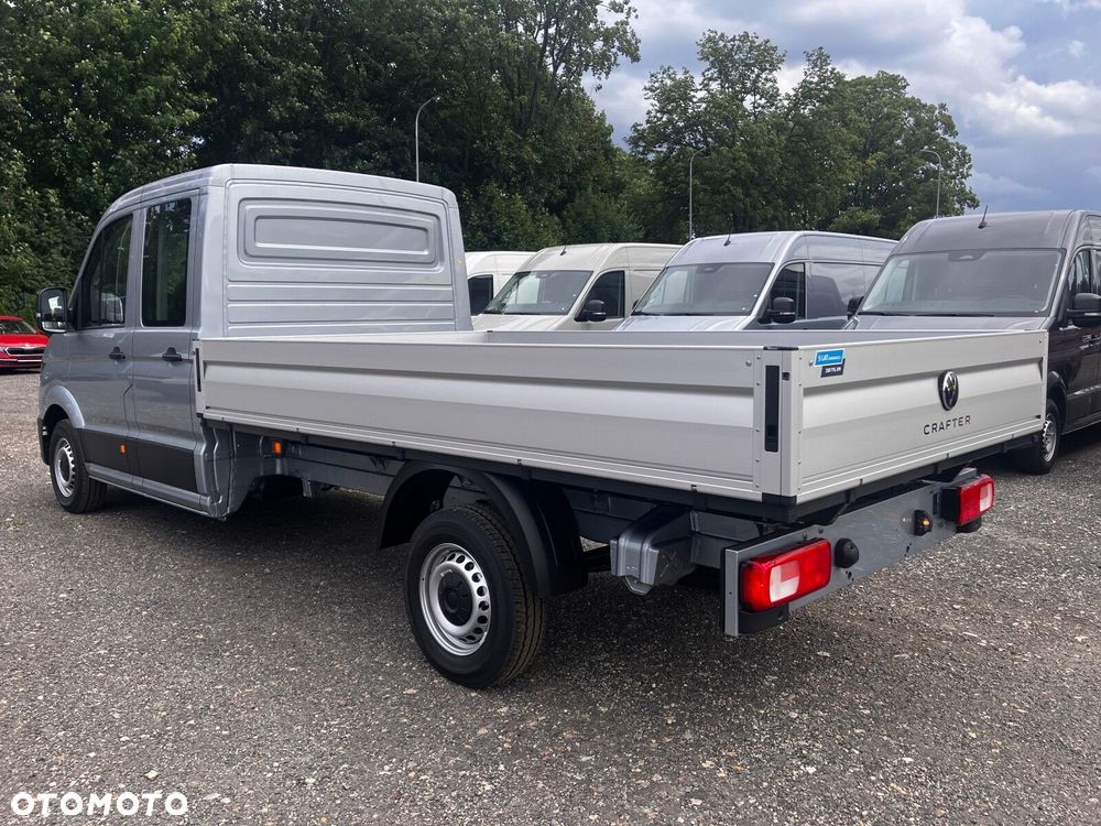 Volkswagen Crafter 35 2.0 TDI 177 KM DOKA - 8