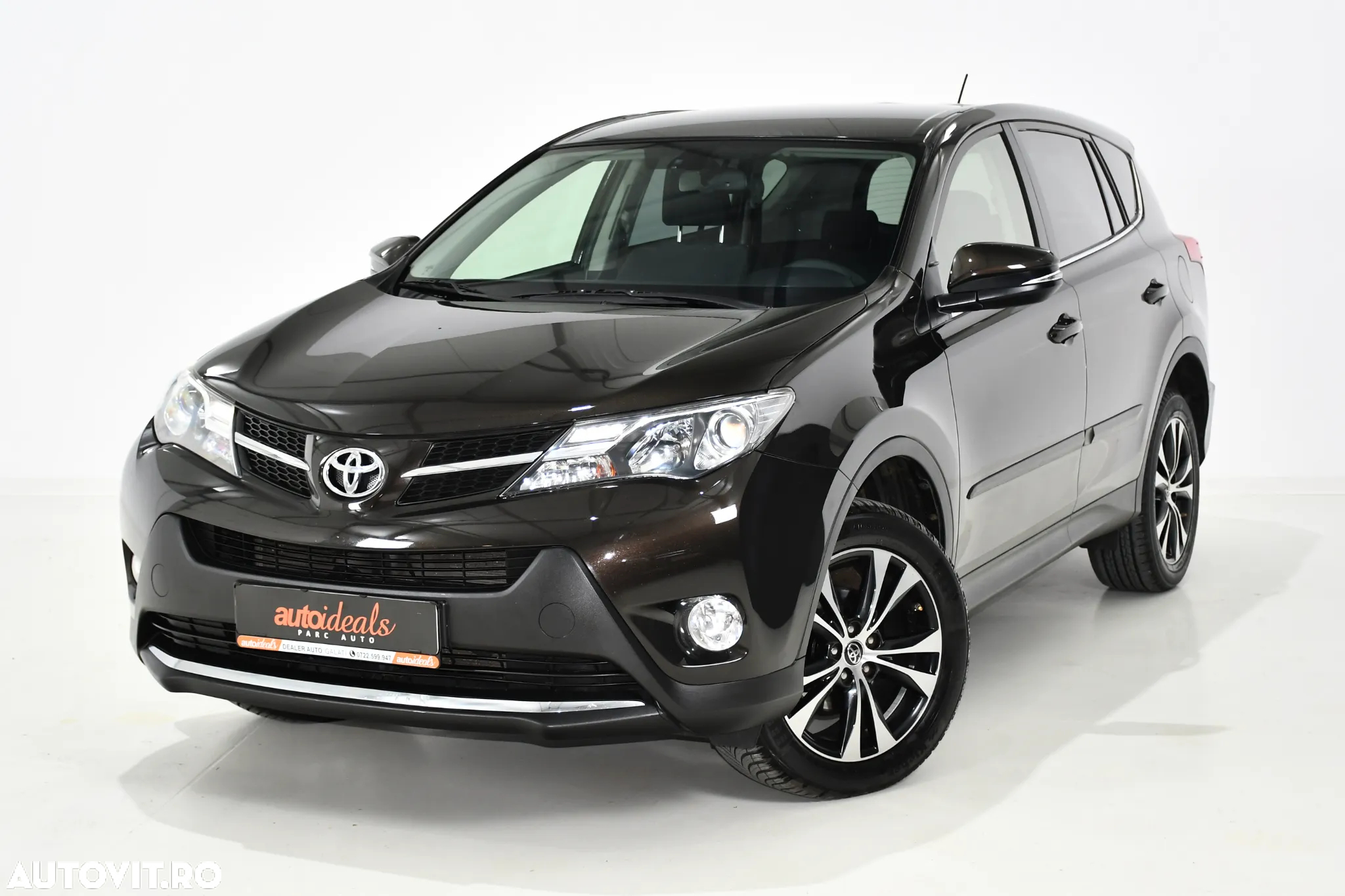 Toyota RAV4 2.0 D-4D 2WD Executive - 10